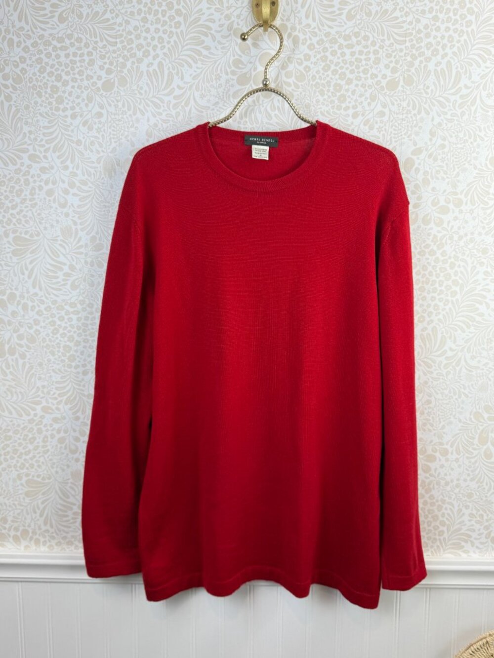 Henri Bendel Men's Classics Red 100% Merino Wool Crew Sweater – Size - Medium - Picture 6 of 6